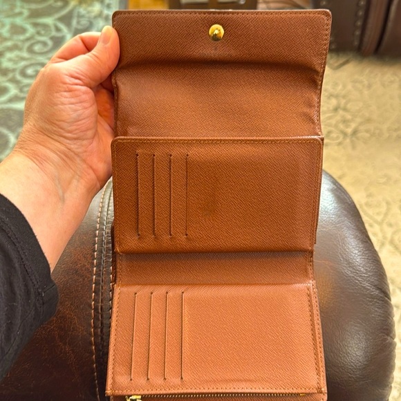 Louis Vuitton Monogram Port Tresor Etui Papie Wallet - Picture 4 of 13